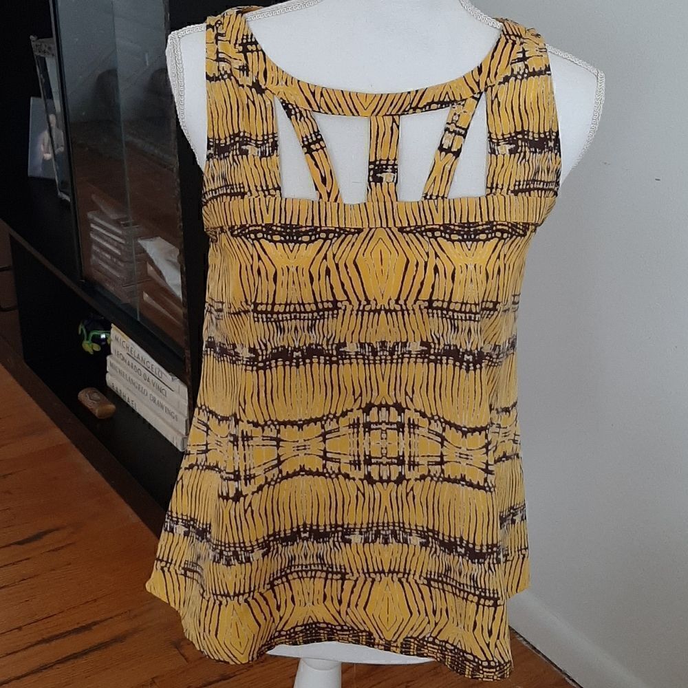 Yellow top